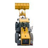 wheel loader